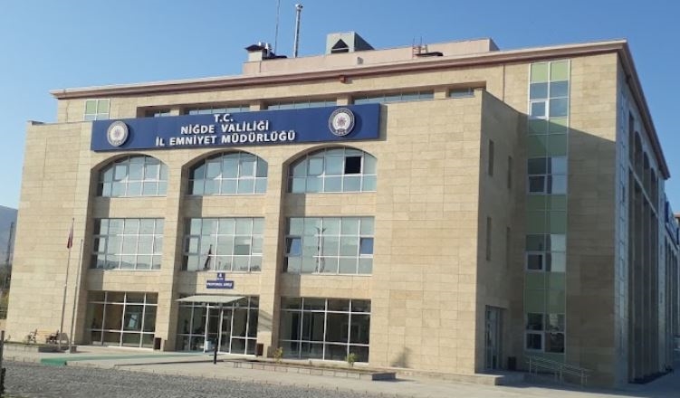 Niğde Emniyeti yeni yıla hızlı girdi! 27 kişi cezaevine gönderildi!