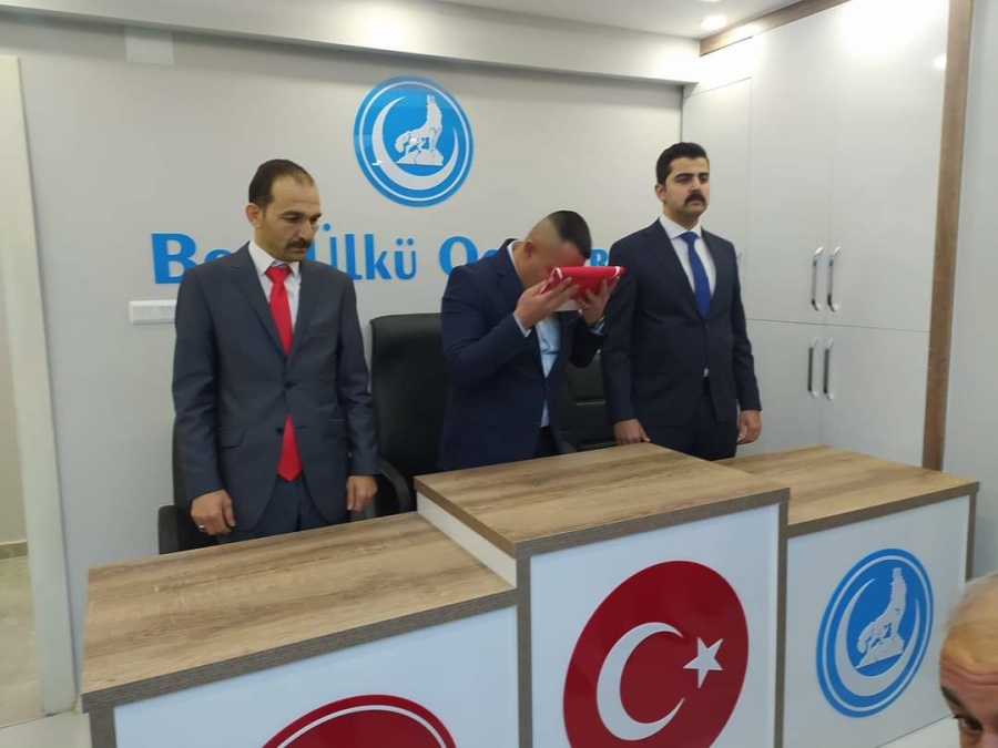 BOR ÜLKÜ OCAKLARINDA BAYRAK DEĞİŞİMİ