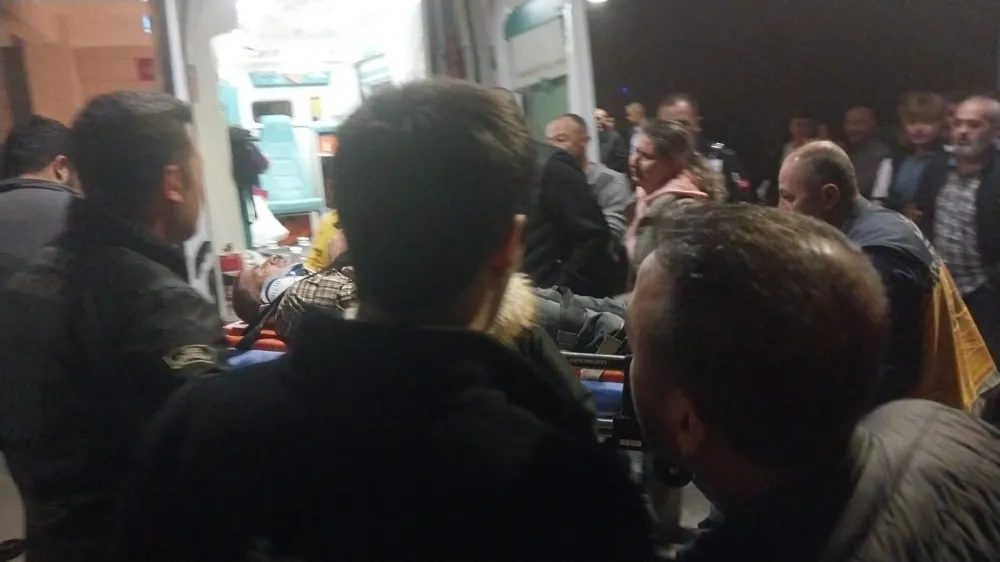 Niğde Kayseri yolunda can pazarı! İşçi servisi takla attı: 15 yaralı