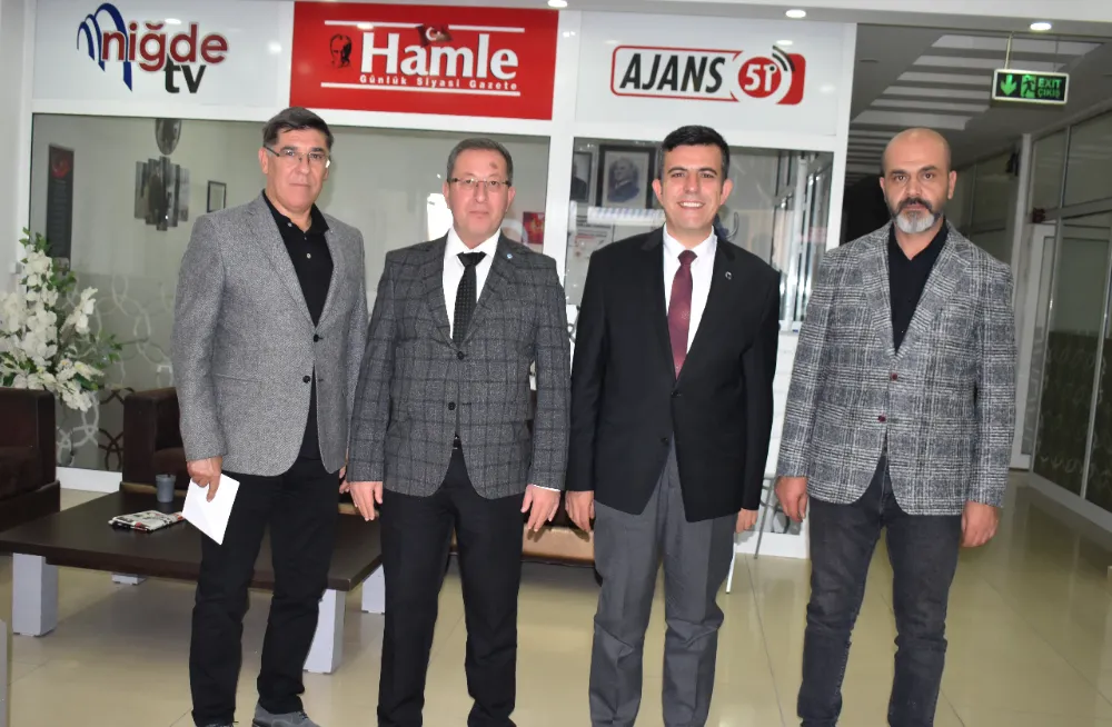 Başkan Uğraş: Yavrularımıza Şanlı Türk bayrağı dağıtacağız