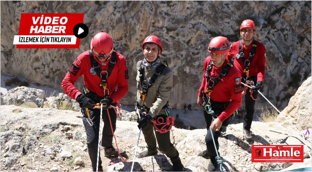 Dağcılık tutkunu Niğde Valisi Cahit Çelik 20 yıldır zirvelere tırmanıyor