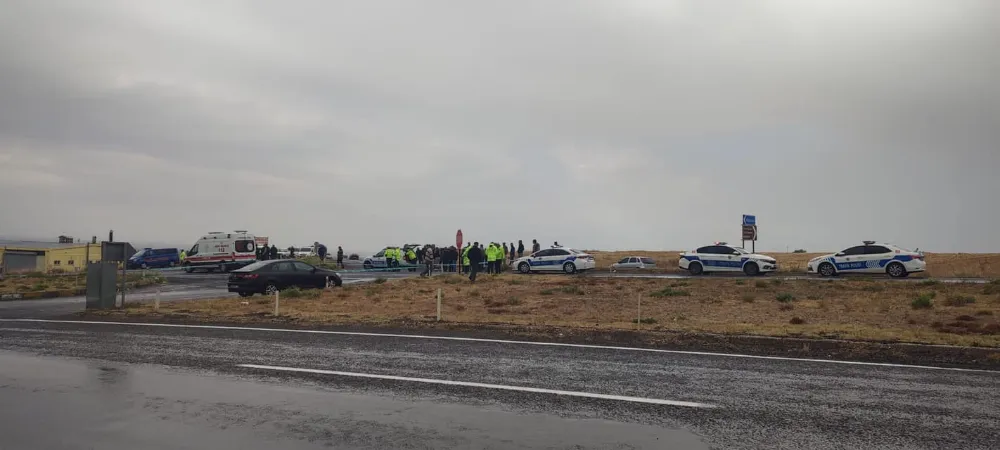 Niğde’de otomobil ile motosiklet çarpıştı: 1 ölü, 1 ağır yaralı