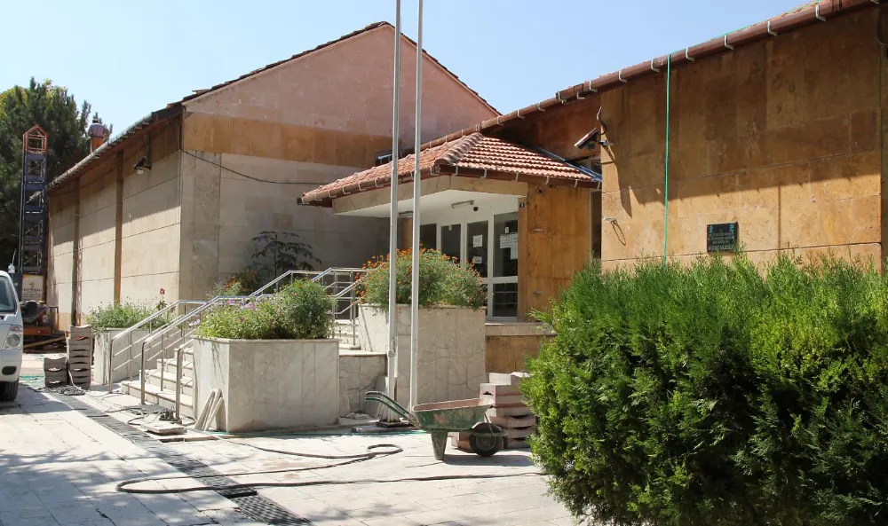 Depremden etkilenen Niğde Müzesi ziyarete kapatıldı
