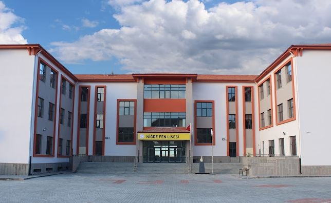 Niğde Liseleri 2023 Taban Puanları ve Yüzdelik Dilimleri Açıklandı!
