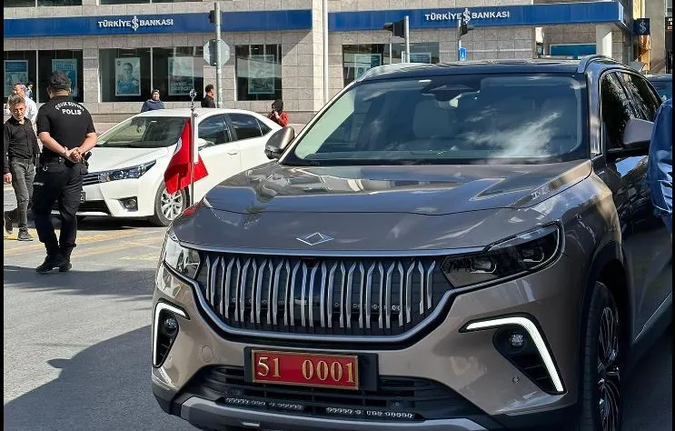 TOGG Niğde Valiliği’nde makam aracı oldu. 