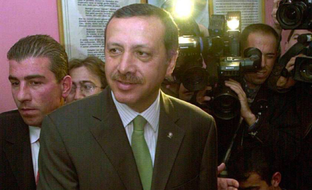 AK PARTİ 22 YIL ÖNCE BUGÜN İKTİDARA GELDİ!