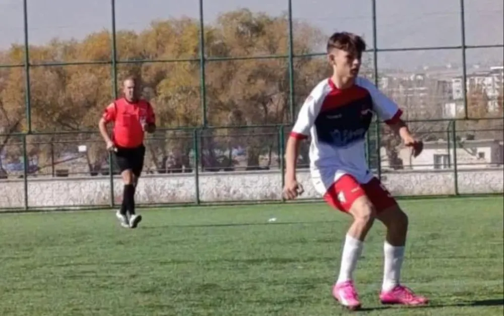 Niğdeli Genç Yetenek Ömer Duyar Fenerbahçe’ye Transfer Oldu