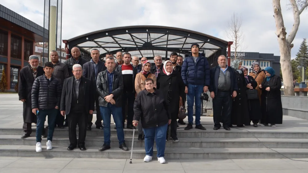 Depremzedelere destek vermek bu kadar zor mu?