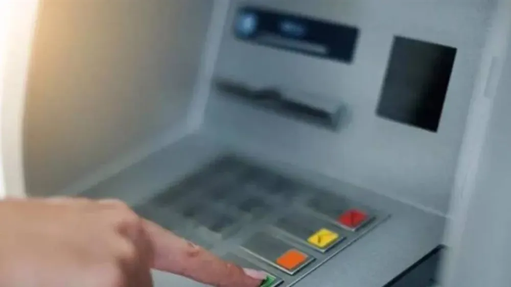 Kredi ve banka kartları tarih olacak! ATM