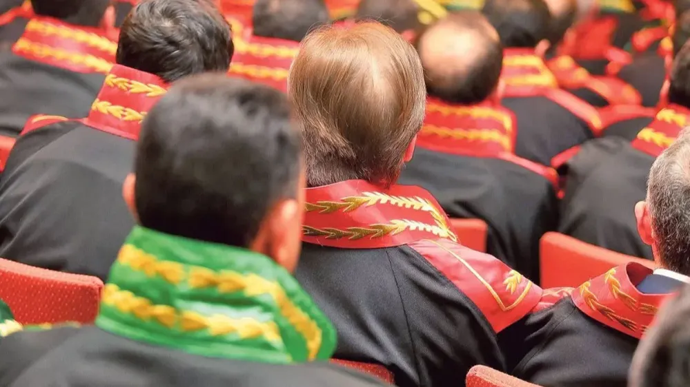 Niğde’ye yeni hâkim ve savcılar atandı