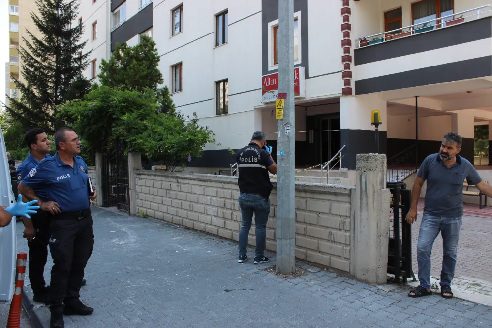 1 saat arayla apartmandan düşen 1