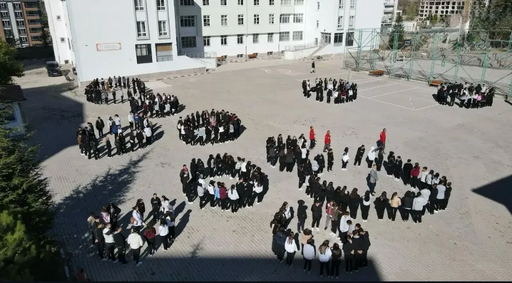 NİĞDE’DE TÜM OKULLARDA EŞ ZAMANLI AFET TATBİKATI YAPILDI