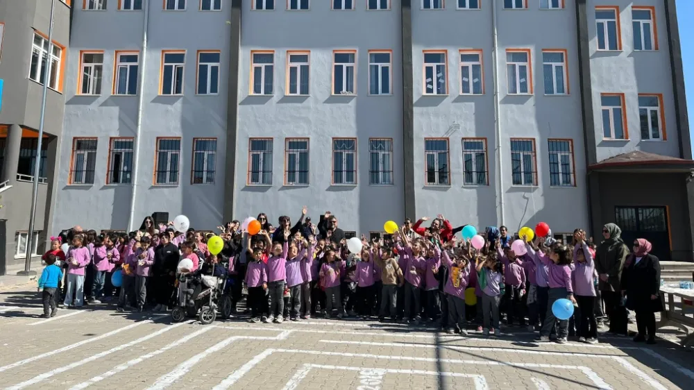 KARAKAPI’DA PİLAV GÜNÜ ETKİNLİĞİ RENKLİ GÖRÜNTÜLERE SAHNE OLDU
