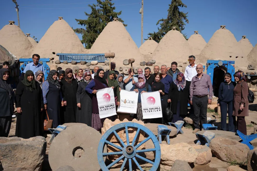 NİĞDE’Lİ ŞEHİT AİLELERİ HALFETİ VE MARDİN’DE BULUŞTU