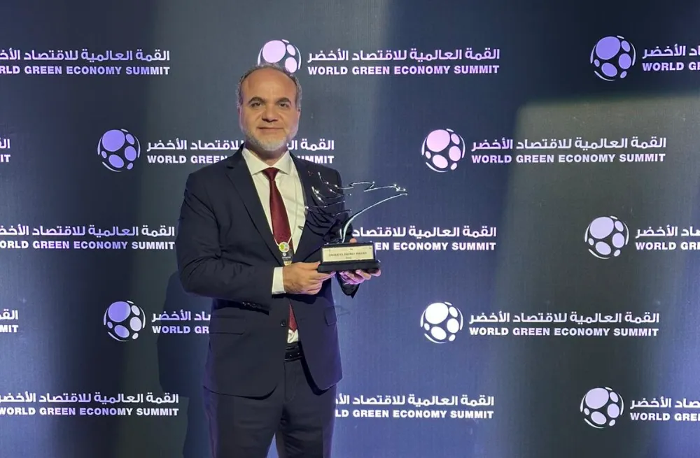 NÖHÜ’YE DUBAİ’DEN PRESTİJLİ ENERJİ ÖDÜLÜ