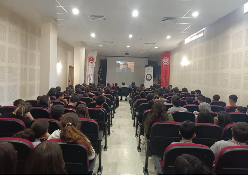 ÖĞRENCİLERE GÜVENLİK EĞİTİMİ VERİLDİ