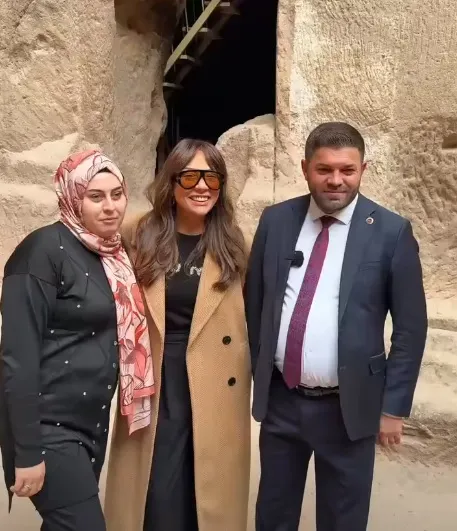 IŞIN KARACA GÜMÜŞLER MANASTIRI’NDA AĞIRLANDI (VİDEO HABER)