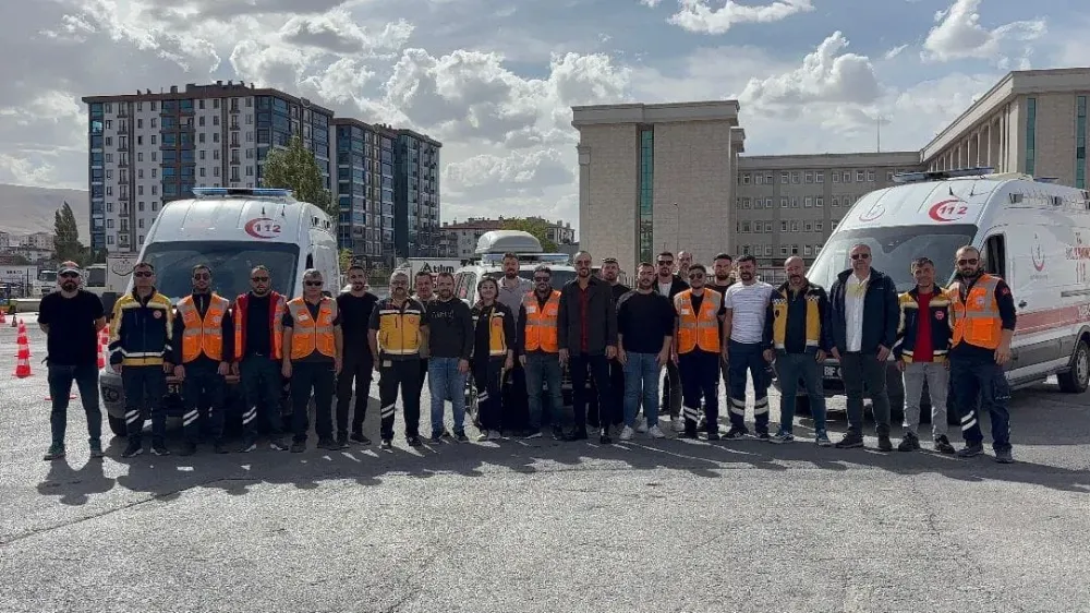 NİĞDE’DE AMBULANS SÜRÜŞ GÜVENLİĞİ EĞİTİMİ TAMAMLANDI