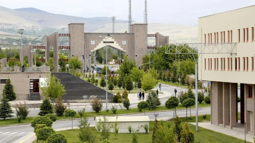 NÖHÜ’DEN TARIM TEKNOLOJİLERİNDE PATENTLİ YENİLİK