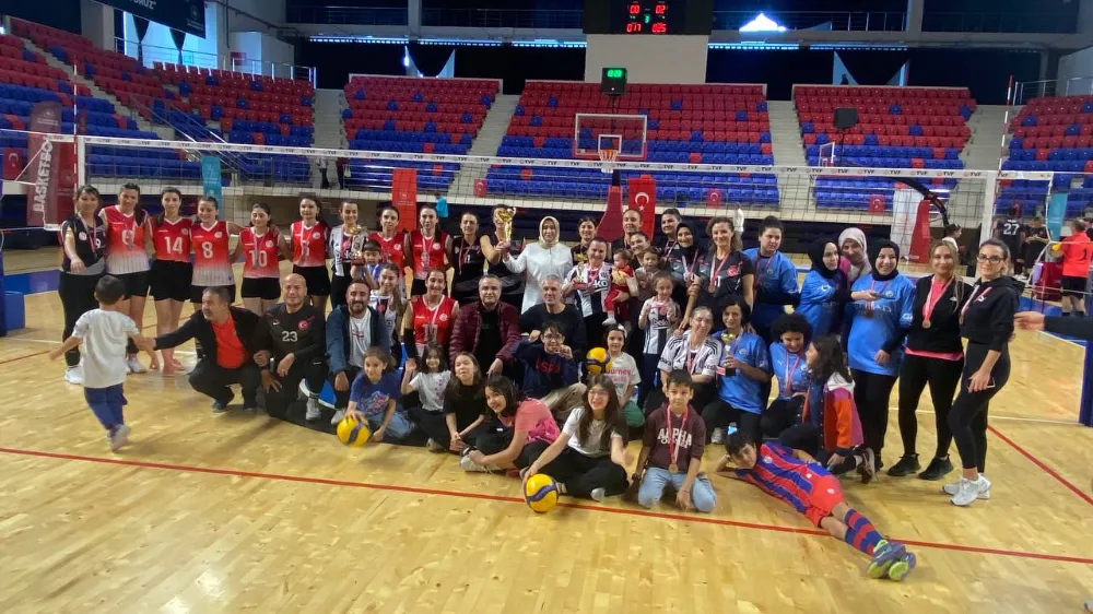 NÖHÜ TAKIMLARINDAN KAMU SPORLARINDA BÜYÜK BAŞARI