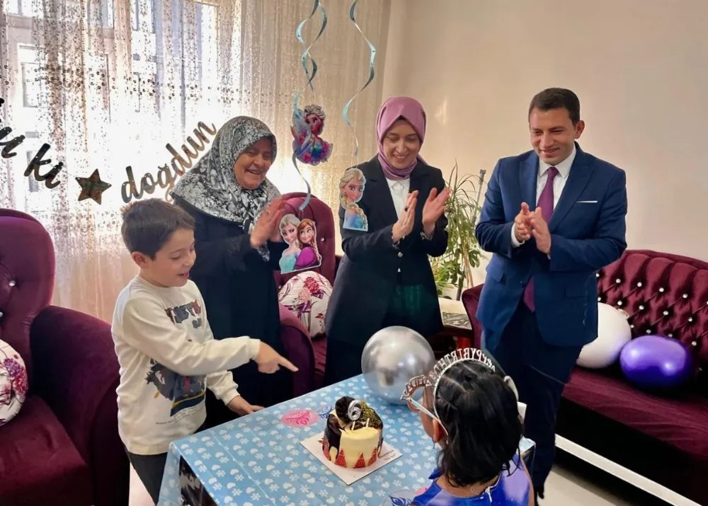 KORUYUCU AİLENİN MUTLULUĞUNA NERMİN ÇELİK DE ORTAK OLDU