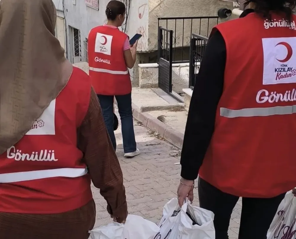 KIZILAY NİĞDE ŞUBESİNDEN YAŞLI VE ENGELLİLERE DESTEK
