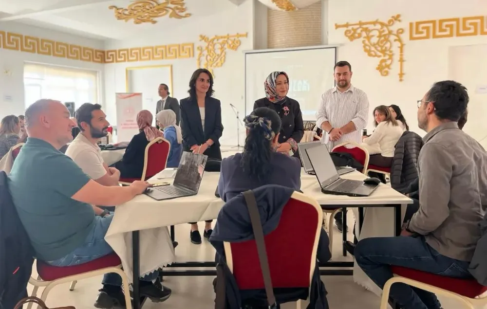 NİĞDE’DE TÜBİTAK 2204 PROJE YAZMA EĞİTİMİ BAŞLADI