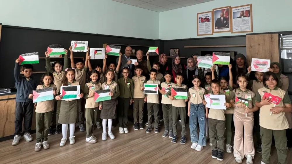NİĞDELİ MİNİKLERDEN FİLİSTİN’E ANLAMLI DESTEK
