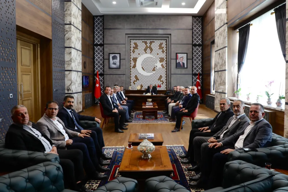 İL GENEL MECLİSİNDEN VALİ ÇELİK’E ZİYARET