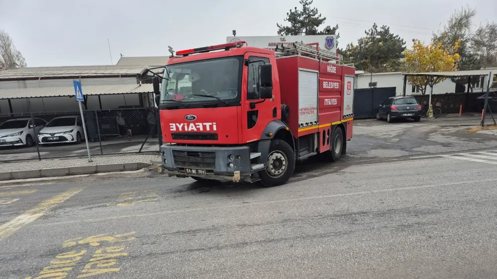 NİĞDE KAPALI CEZA EVİNDE YANGIN TATBİKATI GERÇEKLEŞTİRİLDİ