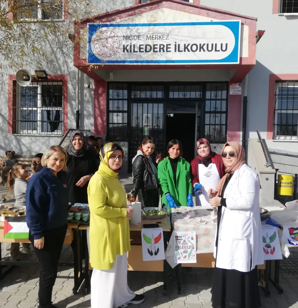 KİLEDERE İLKOKULUNDA “GAZZE İÇİN SEFERBERİZ” KERMESİ DÜZENLENDİ