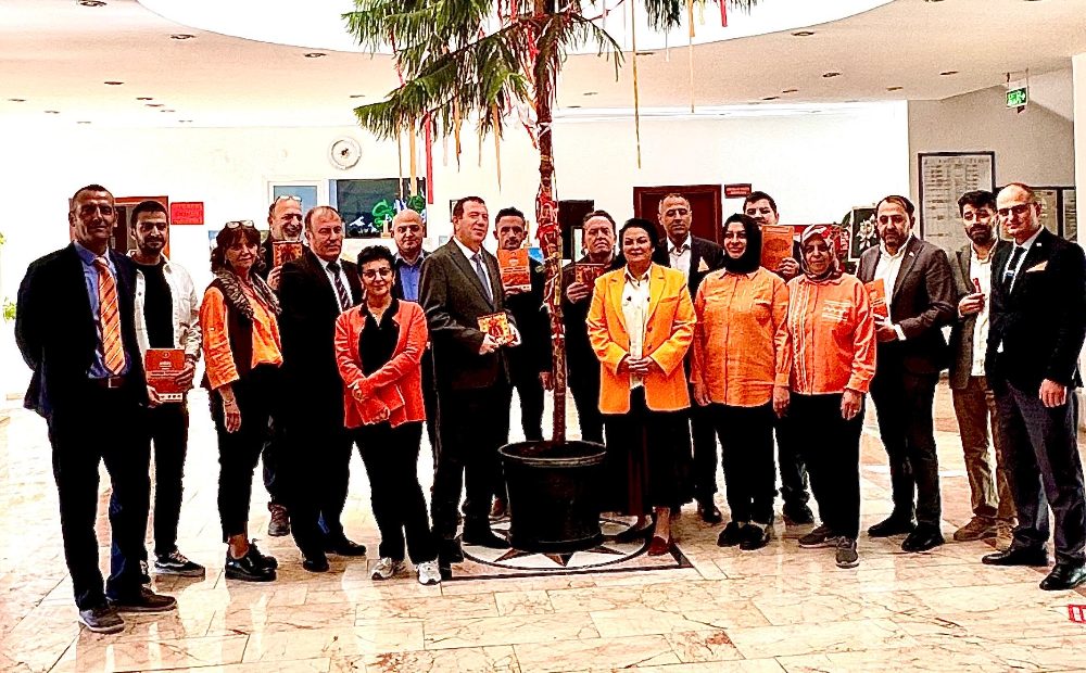 NİĞDE KÜLTÜR VE TURİZM İL MÜDÜRLÜĞÜ’NDEN LÖSEMİLİ ÇOCUKLARA TURUNCU DESTEK