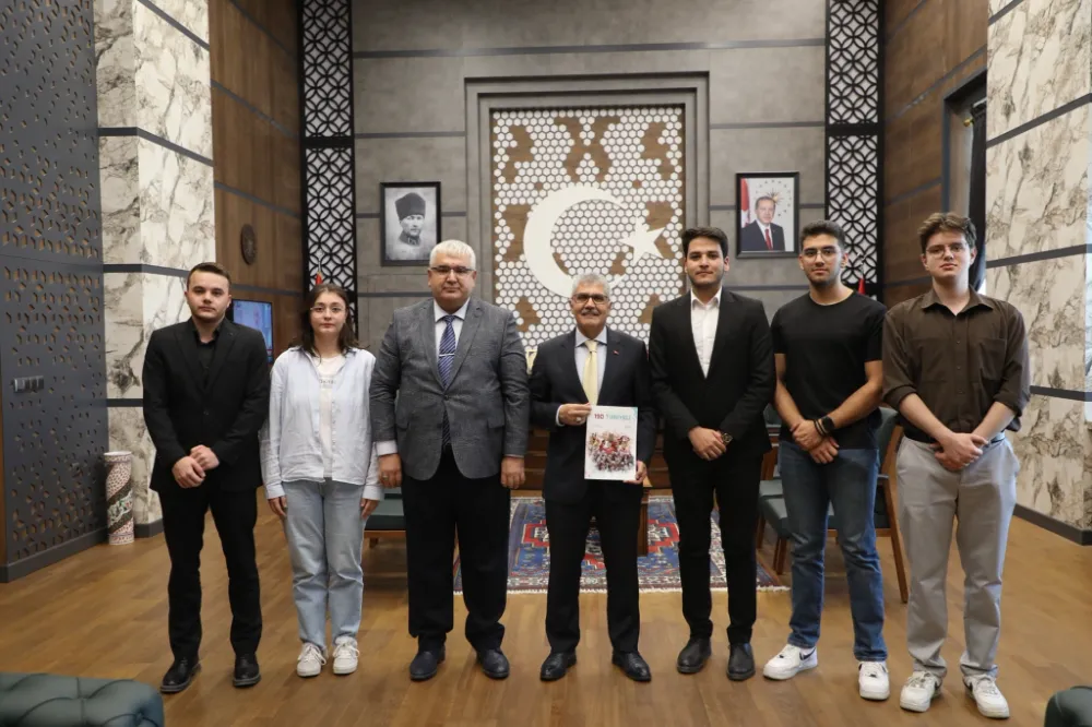 14 MART TIBBIYELİLER DERNEĞİNDEN VALİ ÇELİK’E ZİYARET