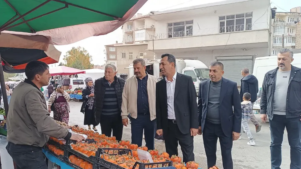 CHP HEYETİNDEN PAZAR ESNAFINA ZİYARET