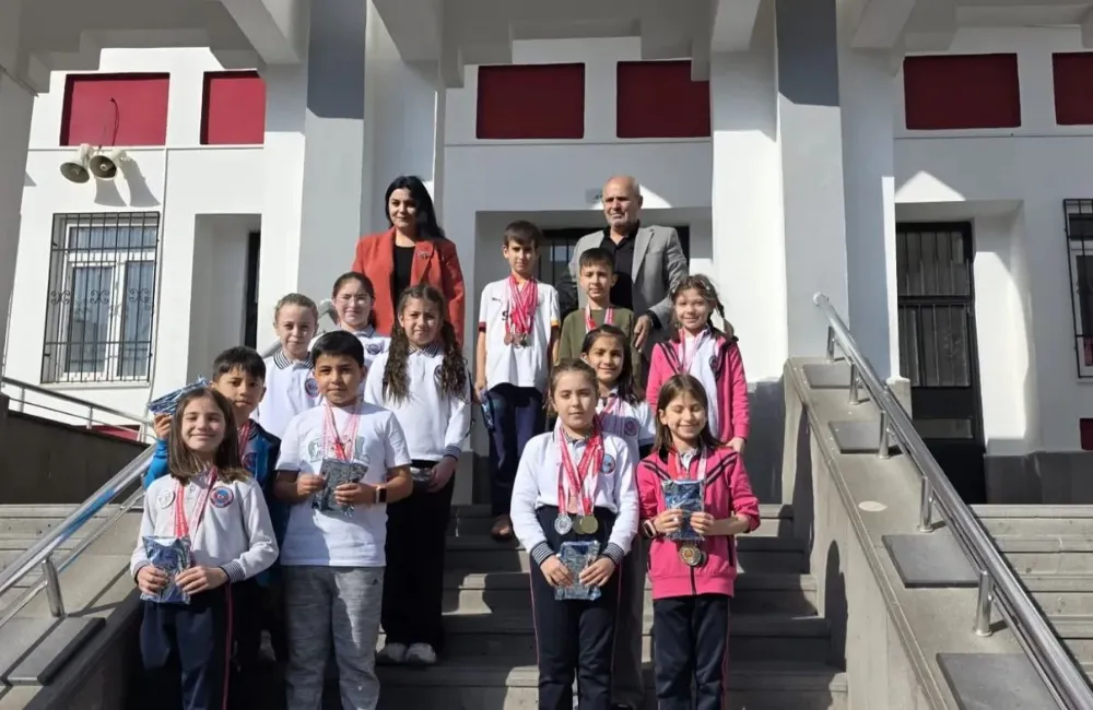 KEMAL AYDOĞAN İLKOKULU ÖĞRENCİLERİNDEN ÇİFTE BAŞARI