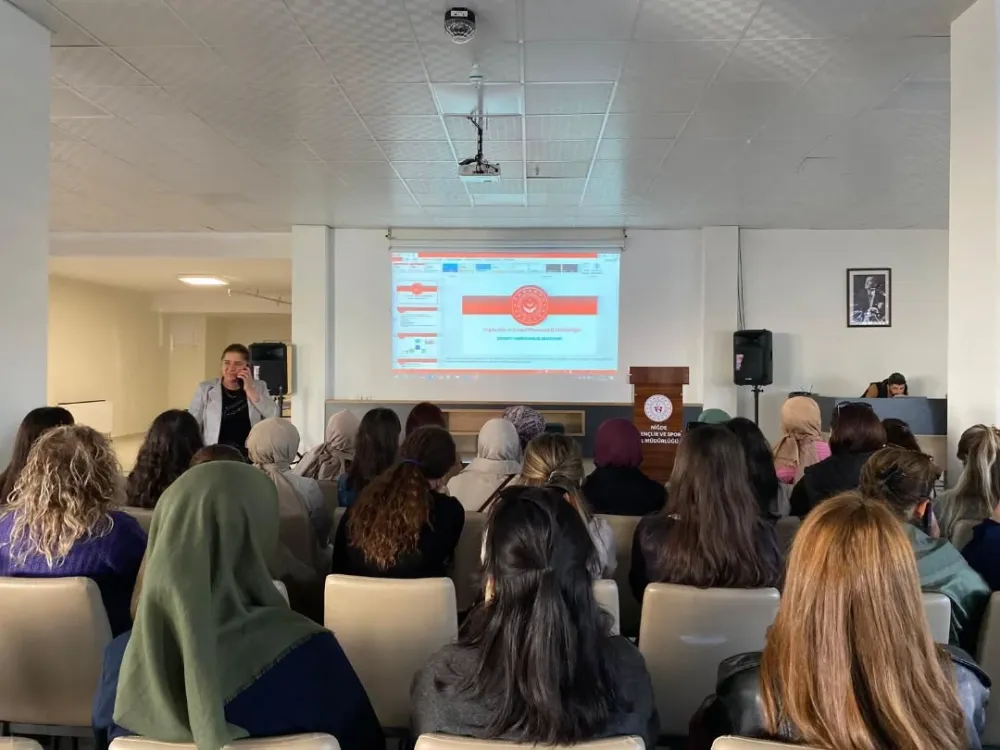 NİĞDE’DE ŞİDDETE KARŞI FARKINDALIK EĞİTİMİ