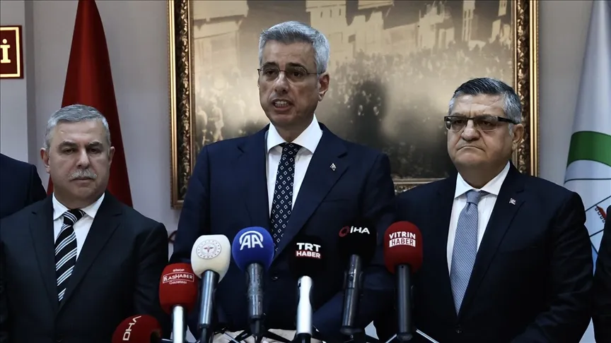 Sağlık Bakanı Memişoğlu: Türkiye genelinde 856 ambulans aldık 