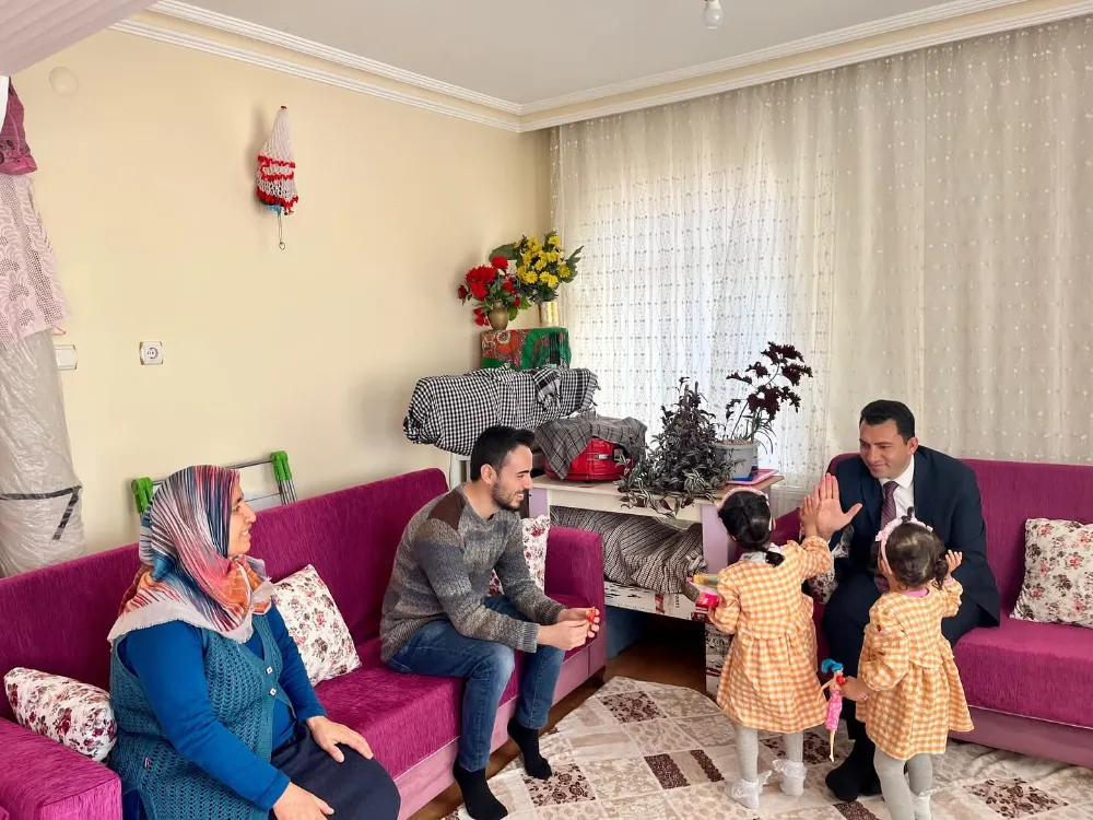 KORUYUCU AİLELERLE BULUŞMA: “HER ZAMAN YANINIZDAYIZ”