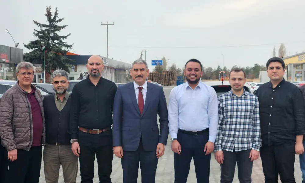 UZKURT: “HEKİMLERİMİZİN MOTİVASYONUNU ARTIRMAK EN TEMEL ÖNCELİĞİMİZ”