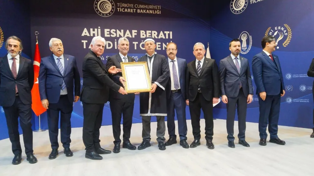 Niğde Heyeti ‘Ahi Esnaf Beratı’ Takdim Töreninde Yerini Aldı