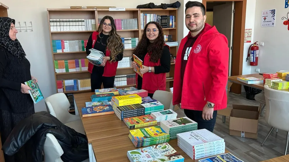 Bilim ve Teknolojiye İlgi Duayan Gençler İçin Zengin İçerikli Kütüphane Açıldı