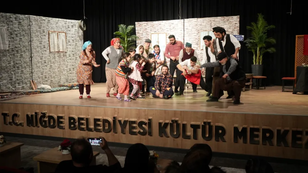 NİĞDE’DE 2. TİYATRO FESTİVALİ KAPALI GİŞE TAMAMLANDI