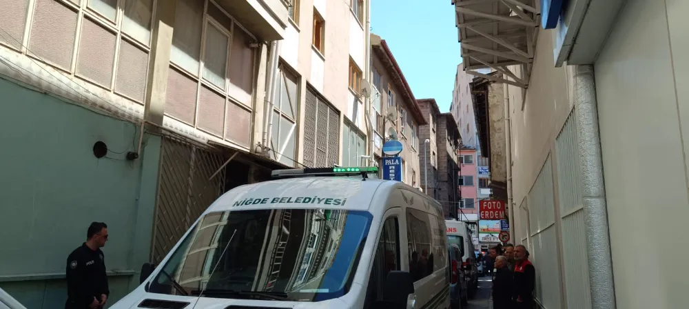 İNFAZ KORUMA MEMURU EVİNDE ÖLÜ BULUNDU