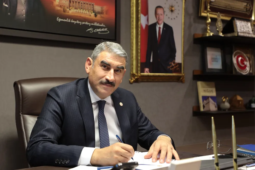 CEVAHİR UZKURT’TAN 1 MAYIS İŞÇİ VE EMEKÇİ BAYRAMI MESAJI