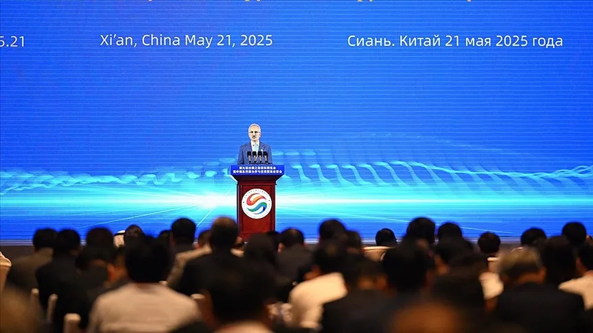 BAKAN URALOĞLU: İPEK YOLU DOSTLUĞUN DA YOLU