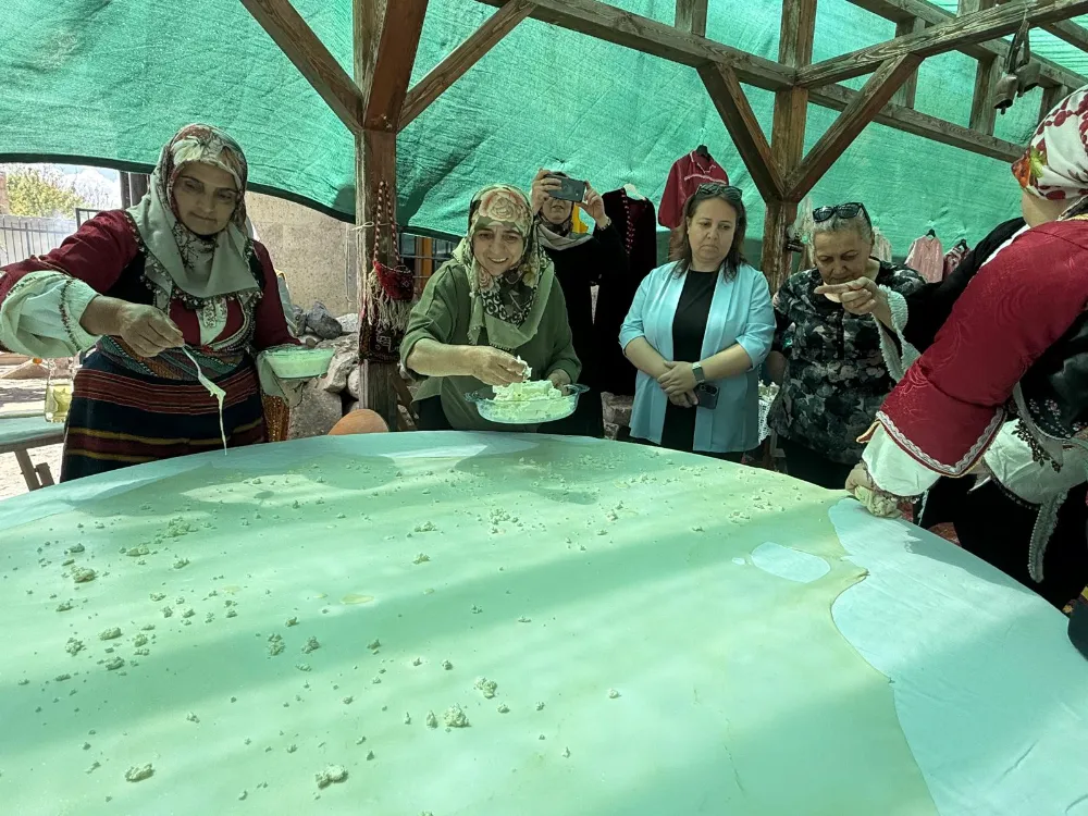 TÜRK MUTFAĞI HAFTASI AKTAŞ’TA ANDAVAL KİLİSESİ’NDE RENKLİ BAŞLADI
