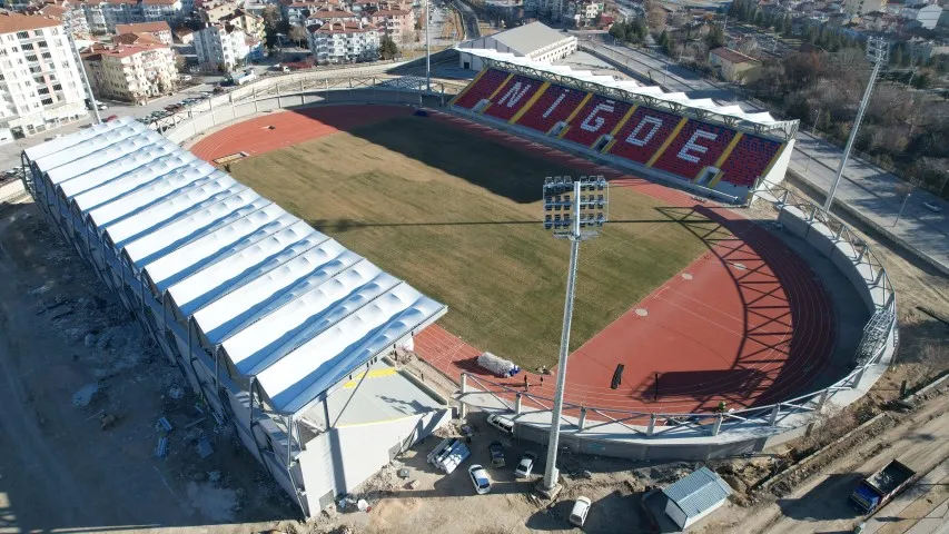 NİĞDE YENİ STADYUMUYLA SPORDA YENİ BİR DÖNEME HAZIRLANIYOR