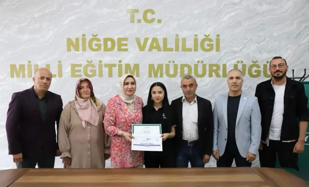 SAĞLIKLI NESİL YARIŞMASINDA NİĞDELİ ÖĞRENCİLER ÖDÜLLERİNİ ALDI