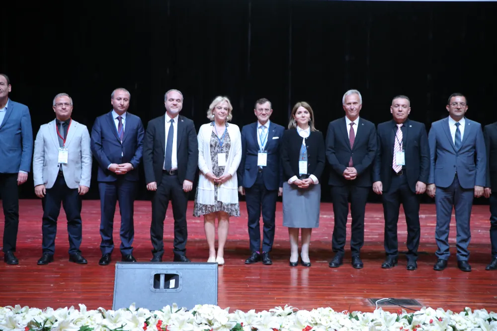 19 ÜLKE NİĞDE’DE BİR ARAYA GELDİ