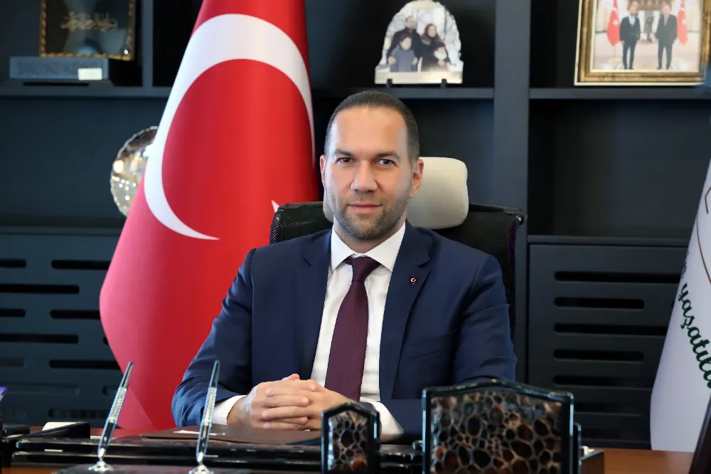 BAŞKAN EMRAH ÖZDEMİR’DEN ANNELER GÜNÜ’NDE ANLAMLI MESAJ